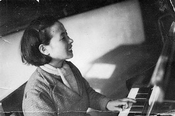 「開拓団の子供」ピアノ演奏の画像